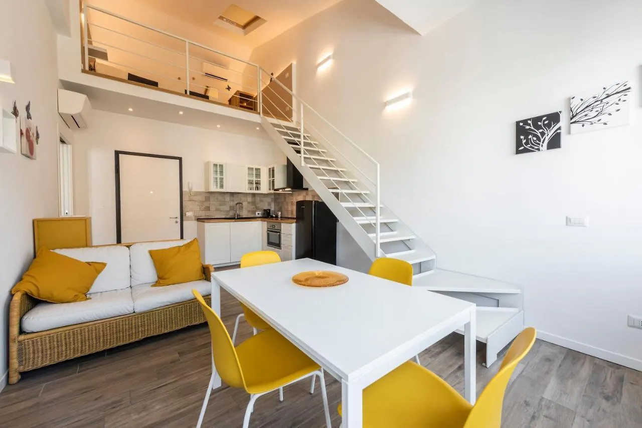 Ruote Stylish Loft By Mmega Apartment Florence