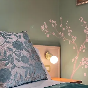 3* Hotel Maxim Axial